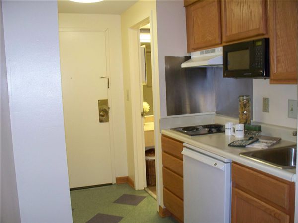 Building Photo - 80B Bureau Dr