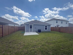 Building Photo - 10410 Red Cardinal Dr