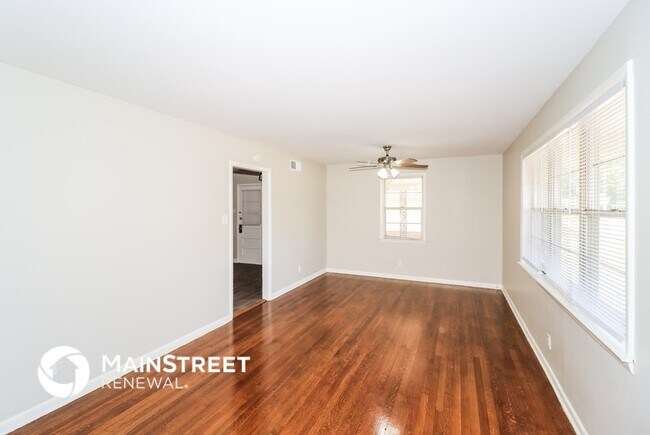 Foto del edificio - 3325 Northmoor Ave