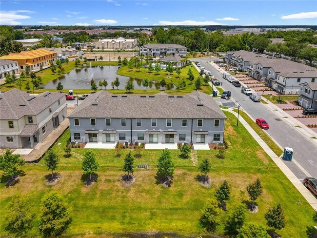 Building Photo - 213 Rustic Loop