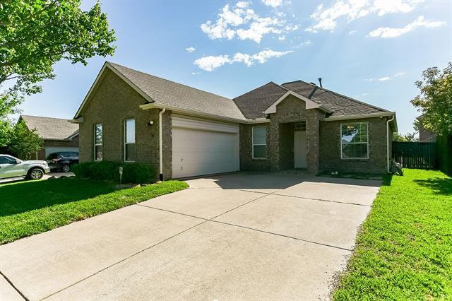 Building Photo - 2301 Orchid Dr