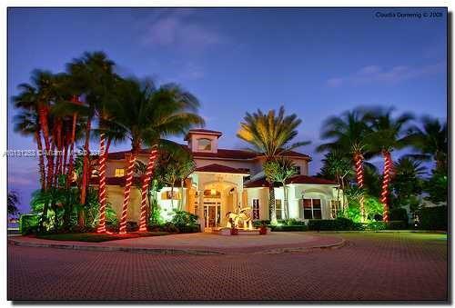 Photo - 3235 NE 184th St (North Miami Beach, FL)