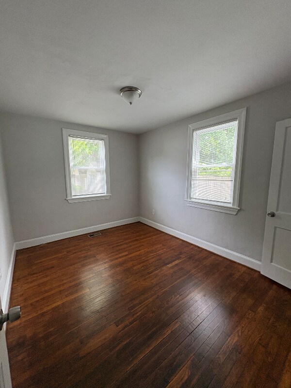 Foto del edificio - 6706 Granby St