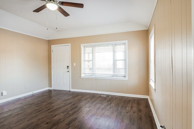 Foto del edificio - 1117 Union Grove Rd