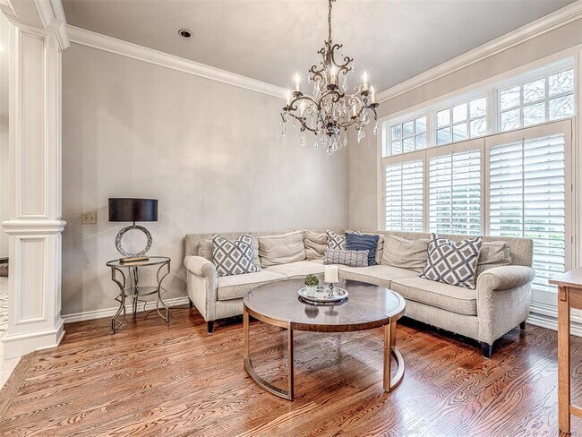 Building Photo - 3309 Shadow Valley Dr