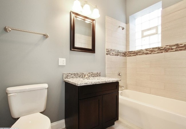 Building Photo - 6940 S King Dr