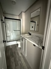 Building Photo - 9 La Posada Cir