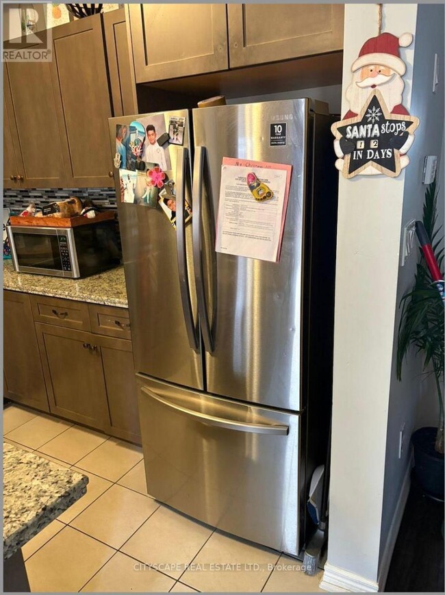 Building Photo - 87 Sonoma Valley Cres