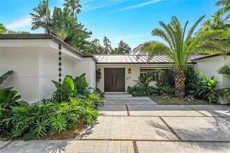 Building Photo - 325 Gulf Rd