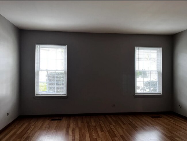 Foto del edificio - 1342 Orleans Dr