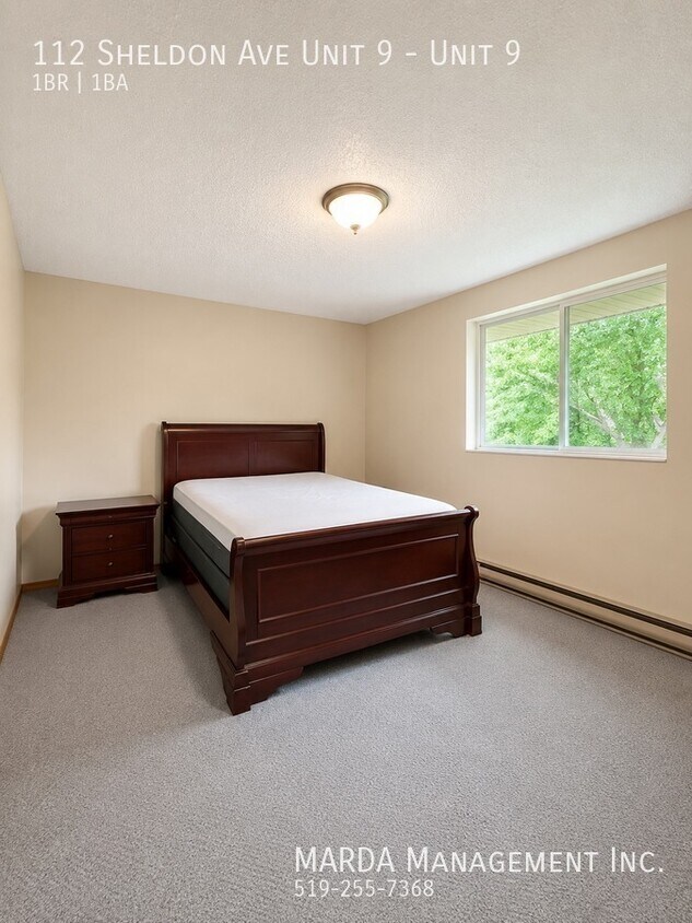 Photo du bâtiment - COZY 1 BED/ 1 BATH UNIT IN CHATHAM + HYDRO
