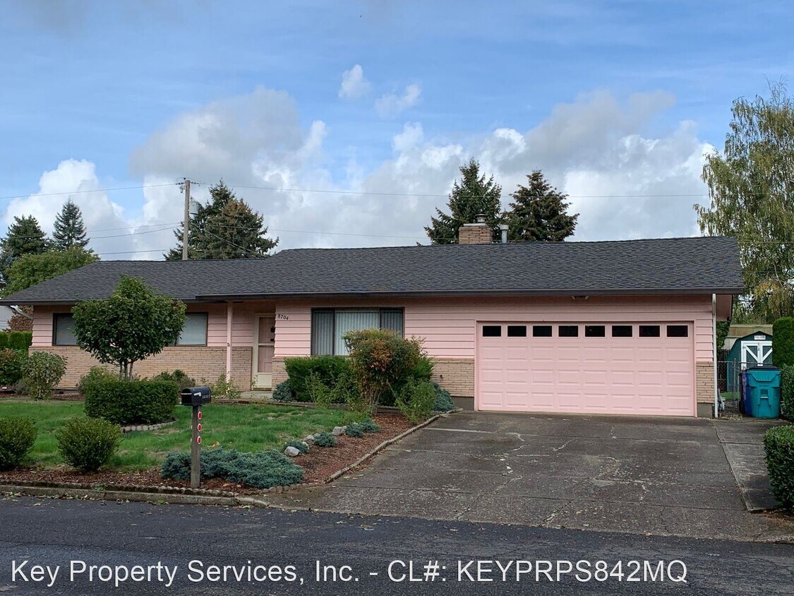 Primary Photo - 3 br, 1.5 bath House - 8704 NE 58th St