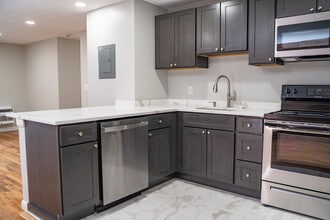 4-3B Kitchen - Kenmore Apartments