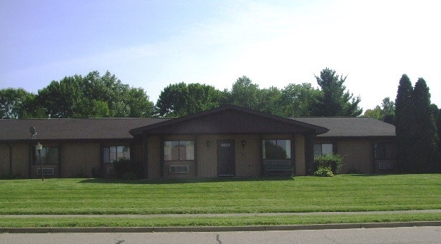 Building Photo - 2300 Cambury St