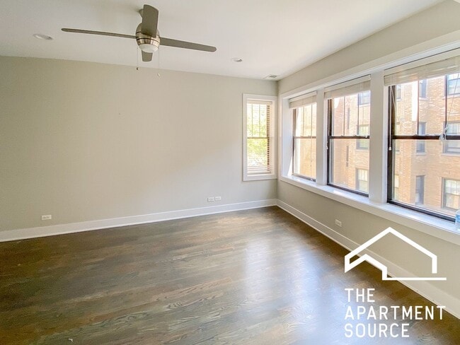 Foto del edificio - 2624 N Rockwell St