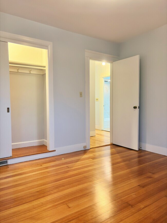 Foto del edificio - 253 Humphrey St