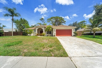 Building Photo - 945 Sunflower Ave