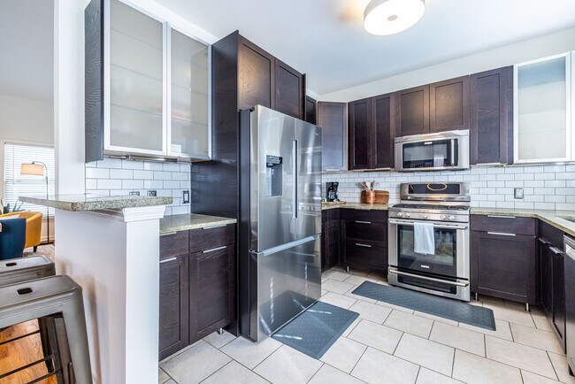 Foto del edificio - 69 Randolph St NE