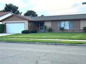 Building Photo - 2307 Cartlen Dr