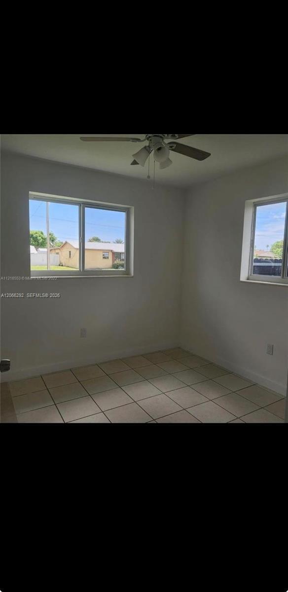 Foto del edificio - 20210 SW 112th Ave