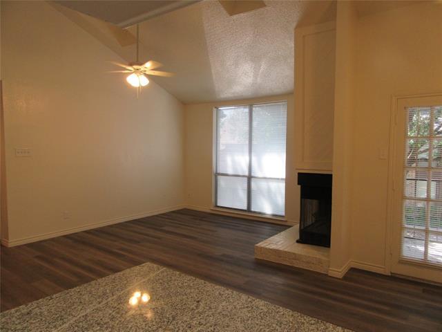 Building Photo - 7522 Holly Hill Dr