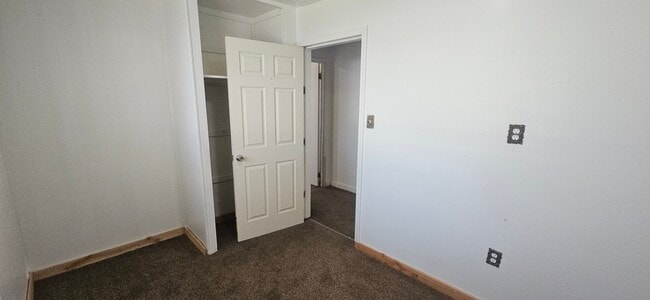 Building Photo - 72 Brothers Ln