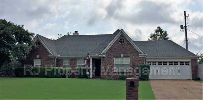 Foto del edificio - 3198 Shadow Green Ln