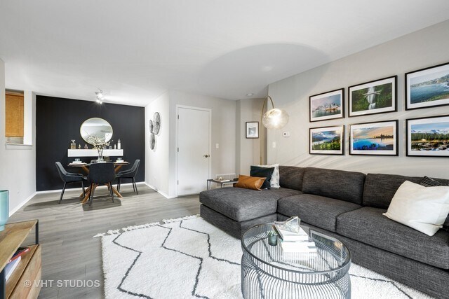 Foto del edificio - 13 Burberry Cir