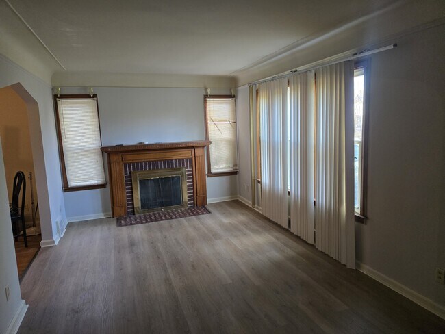 Foto del edificio - 11381 Whitehill St