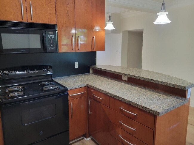 Foto del edificio - 1085 NW 133rd St