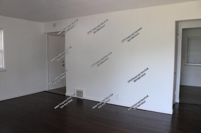 Foto del edificio - 3311 Freeman Ave