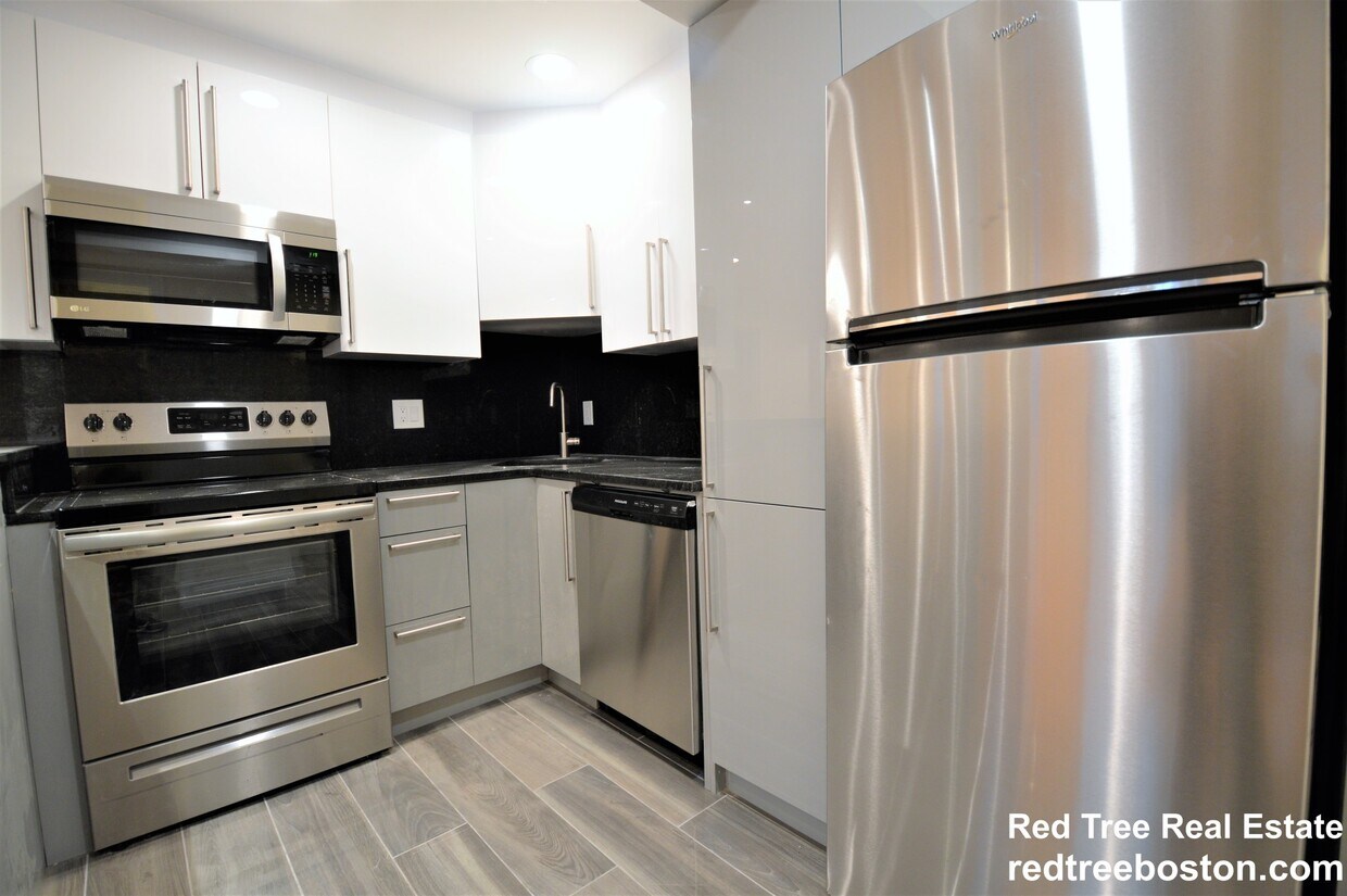 Foto principal - 1801 Beacon St