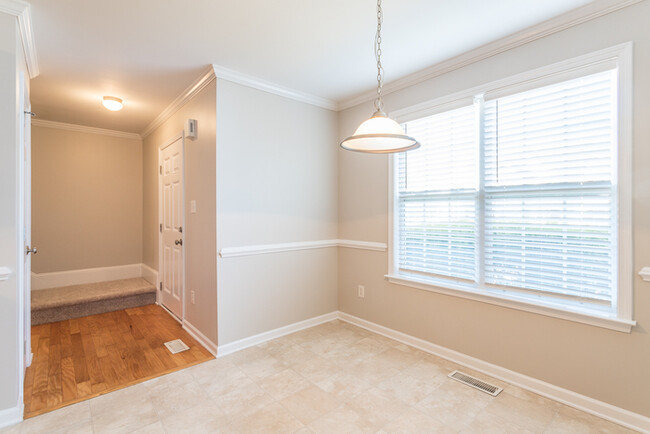 Building Photo - Adorable Clayton Town home For Rent
