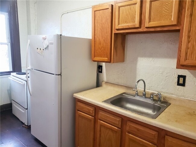 Photo - 1 Camp Ave Apartment