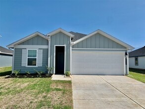 Building Photo - 2213 Laurel Bloom Ln