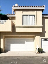 Building Photo - 25163 Via Azul