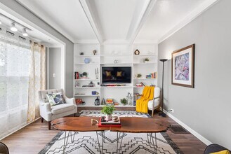 Building Photo - 16806 Pilgrim Ave