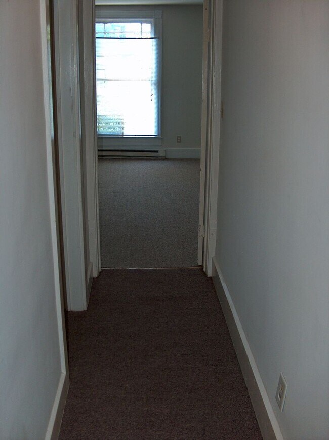 Foto del edificio - 718 Brown St