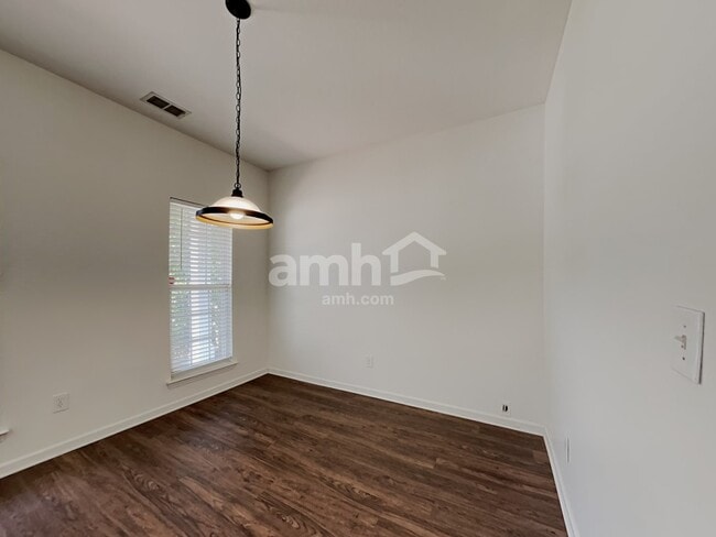 Building Photo - 12803 Winget Rd