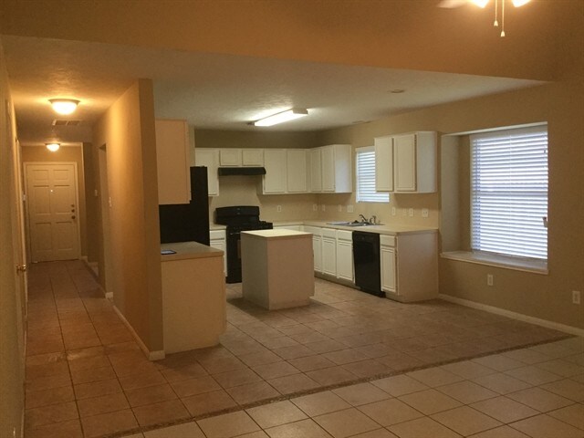 Foto del edificio - 1835 Glenwild Drive