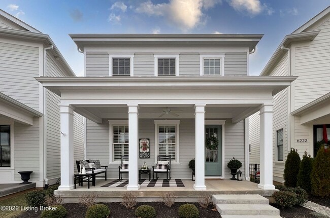 Enviable 4 bedroom and 3.5 bath home with 3 car garage available in North Commons - Enviable 4 bedroom and 3.5 bath home with 3 car garage available in North Commons