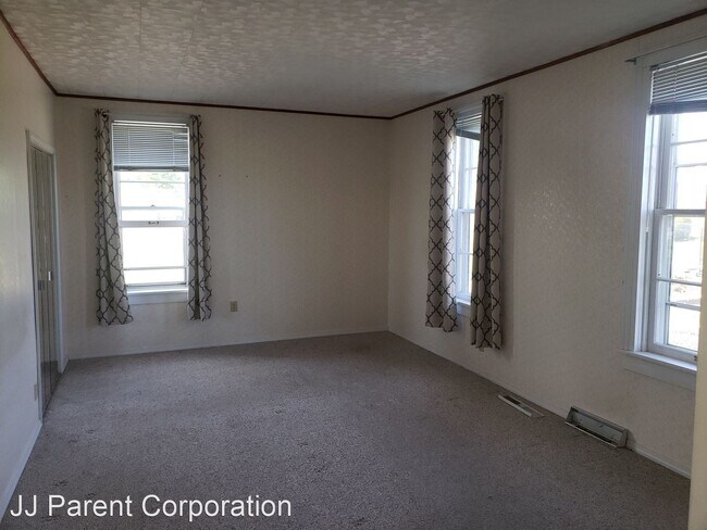Foto del edificio - 4 br, 1.5 bath House - 9739 Maysville Rd