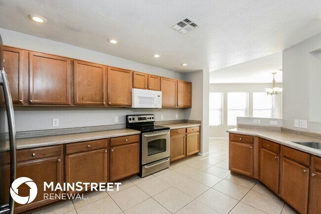 Foto del edificio - 3434 N Crystal Hill Ave