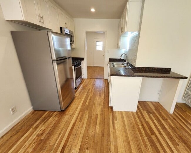 Foto del edificio - 12219 Ocean Park Blvd