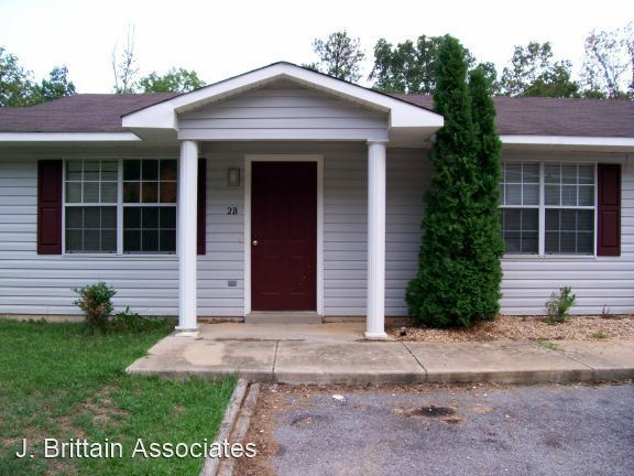 Primary Photo - 1064 Angel Dr