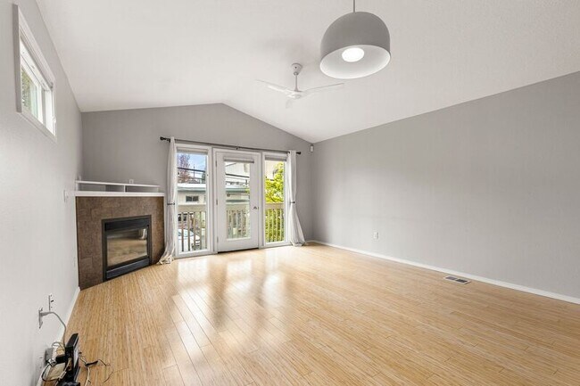 Foto del edificio - 923 SE 34th Ave