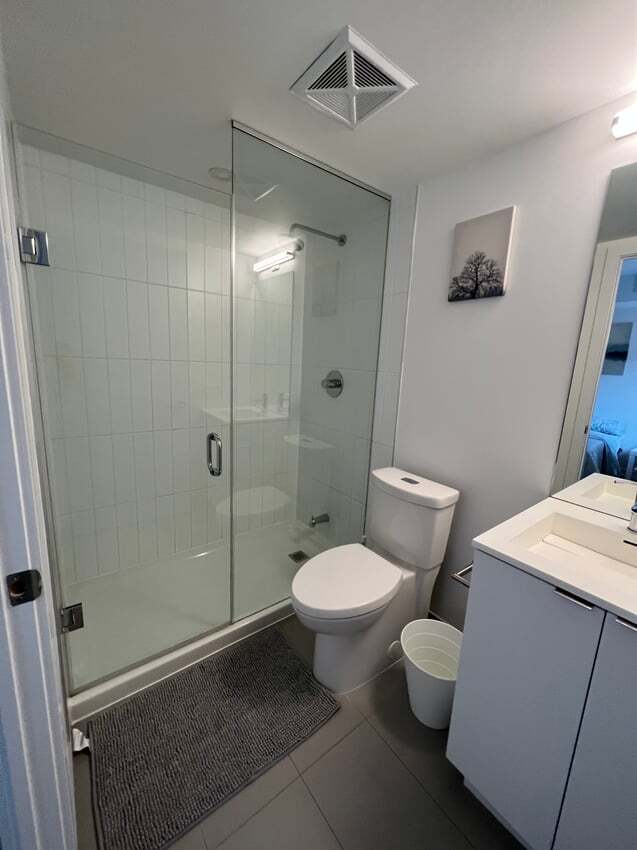 Photo du bâtiment - Master Room - Dunfield Ave & Eglinton Ave E