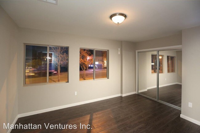 Building Photo - 3500-3502 N Verdugo Rd