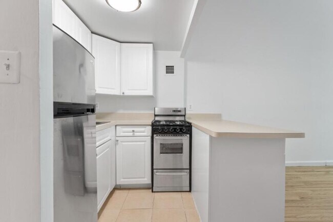 Building Photo - 0 bedroom in New York NY 10010