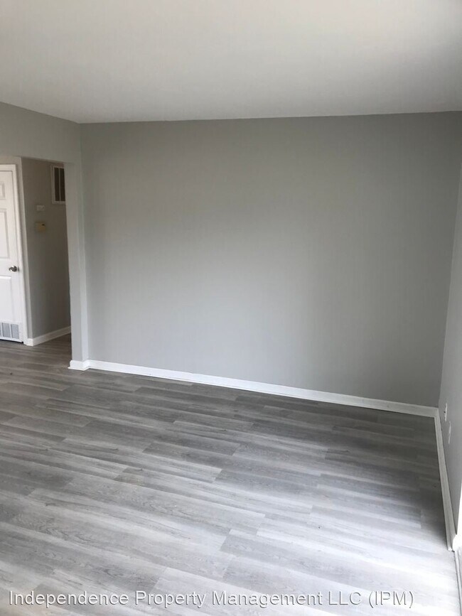 Foto del edificio - 3 br, 1 bath House - 2101 Hazel Avenue